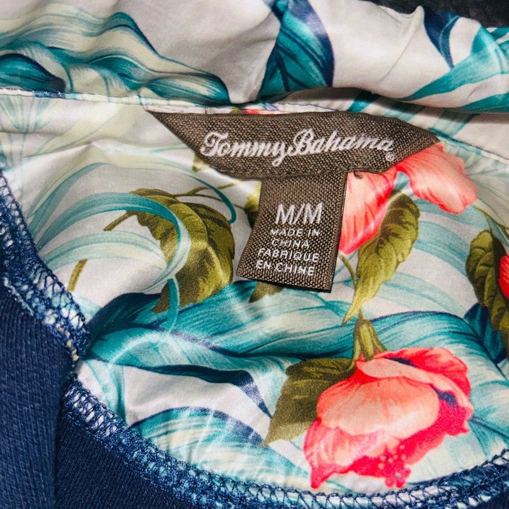Tommy Bahama Aruba Floral Trim Snap Pullover SIZE MEDIUM - Picture 4 of 4